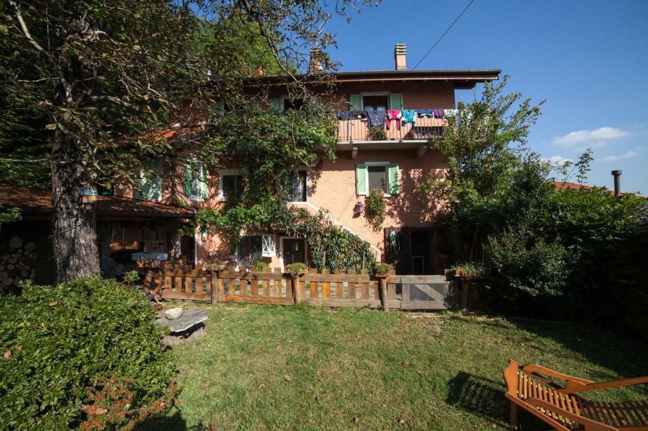 La Vecchia Casa Rosa Lejlighed Cannero Riviera Eksteriør billede