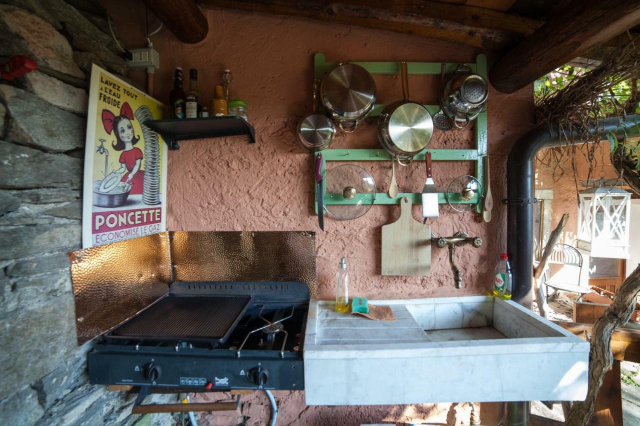 La Vecchia Casa Rosa Lejlighed Cannero Riviera Eksteriør billede
