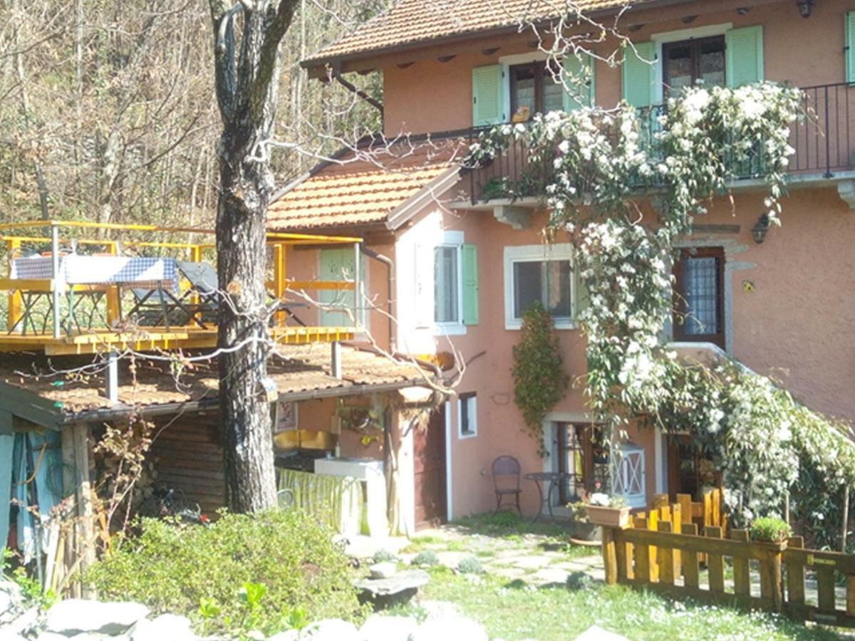 La Vecchia Casa Rosa Lejlighed Cannero Riviera Eksteriør billede