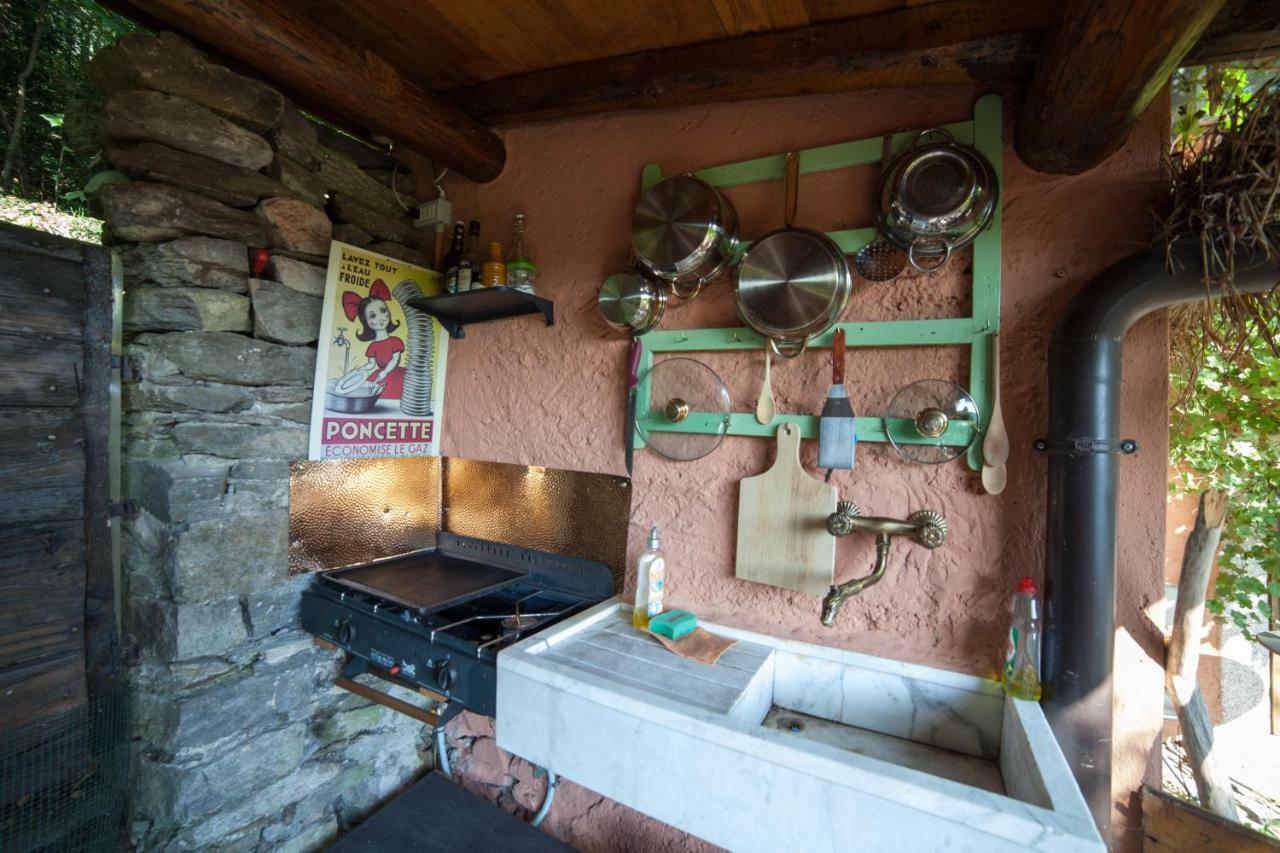 La Vecchia Casa Rosa Lejlighed Cannero Riviera Eksteriør billede