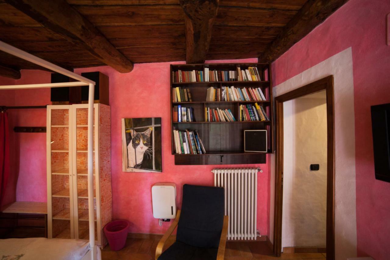 La Vecchia Casa Rosa Lejlighed Cannero Riviera Eksteriør billede